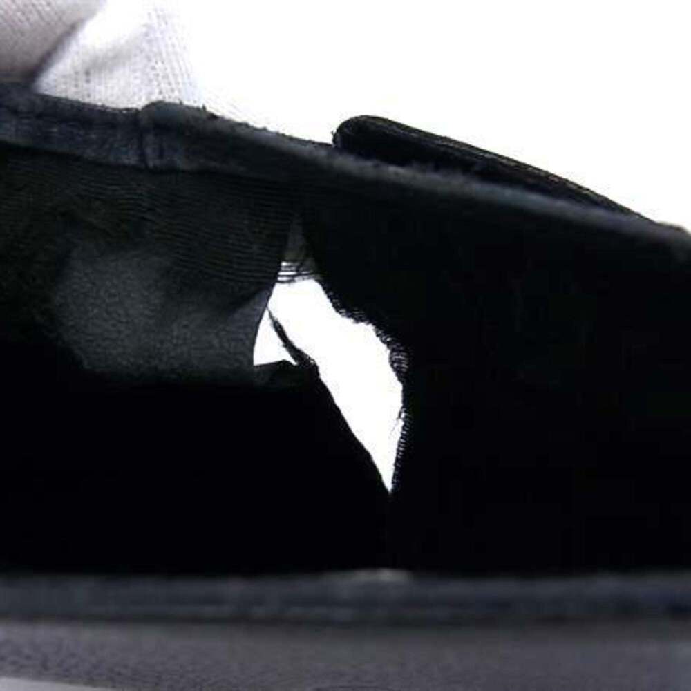 CHANEL Black Caviar Leather Logo Wallet - Picture 7 of 10